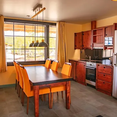 Arctic אתר נופש 5*