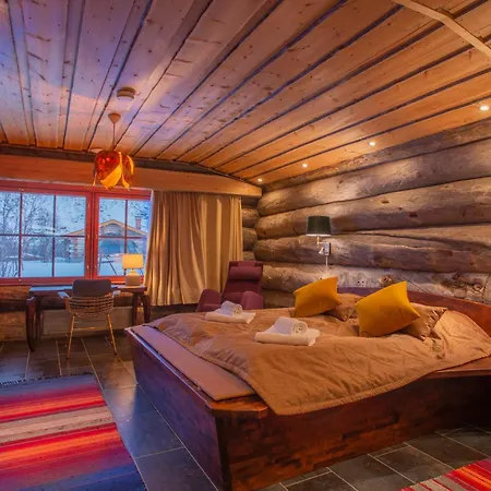 Arctic Resort 3*